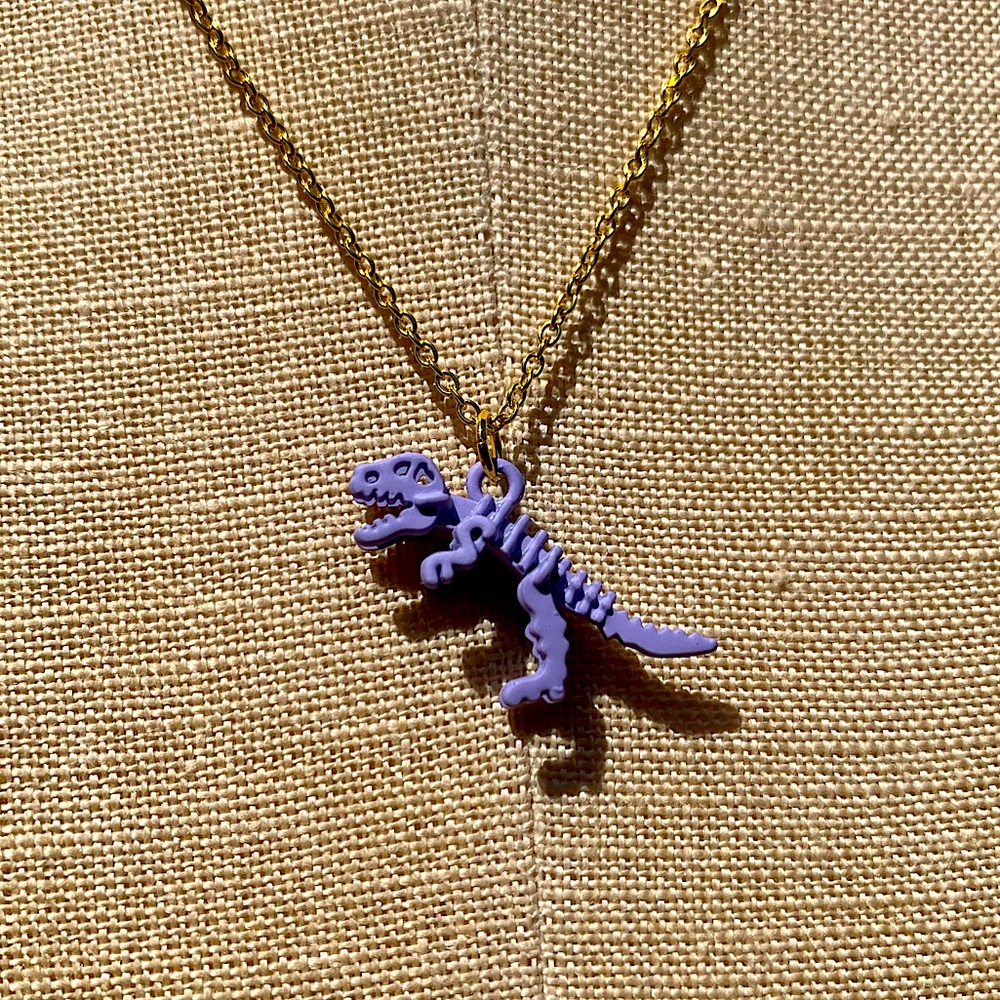 NWT Sterling Silver Plated Chain & Dinosaur 
Alloy Metal Charm Necklace